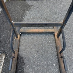 懸垂マシンの画像