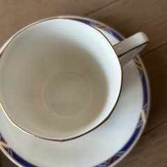 GIVENCHY（ジバンシィ）ティーカップ＆ソーサー 2客セット×2組　年末年始対応・1/5までの画像