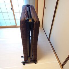 折りたたみベッド　中古の画像