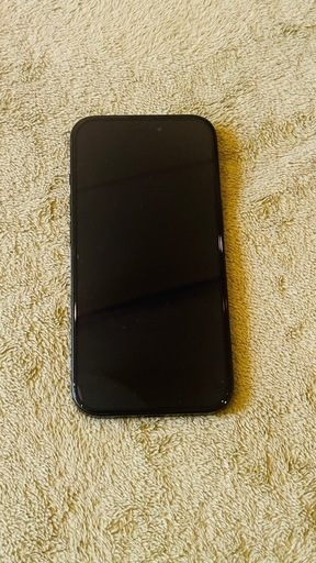 iPhone15 128GB ブラック　ケース、フィルム付