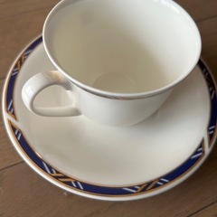 GIVENCHY（ジバンシィ）ティーカップ＆ソーサー セット×1組　年末年始対応・1/5までの画像