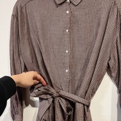 Niko and… 赤、ブラウン系チェック ボタンアップシャツ 汚れなしの画像