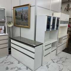 横幅70cm✨キッチン収納です🌸電子レンジ、ケトル等が置けるスライド棚２つ付き！の画像