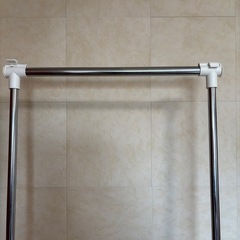 キャスター付き　洋服かけの画像