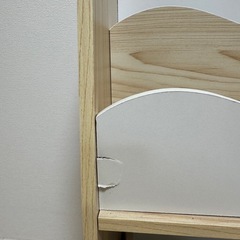 【ニトリ】キッズ絵本ラック｜定価6990円／傷あり（使用可）の画像