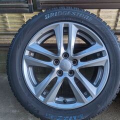 スバル純正16インチ＋BSスタッドレスタイヤの画像