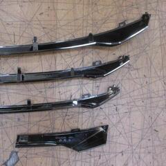 HONDA オデッセイ アブソルート/RC系 中期 純正メッキグリルガーニッシュの画像