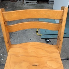 椅子　STOKKEの画像