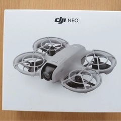 dji neo ドローン　本体　送信機　他ケーブル等の画像