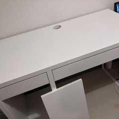 【年末は無料】IKEA MICKE(ミッケ)勉強机の画像