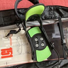 スノーボード４点セット（板・ブーツ・ビンディング・ケース）の画像