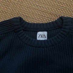 
ZARAセーターの画像