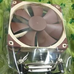 【BIOS OK】Core i3 8100 オマケでNoctuaのCPUクーラー付きの画像