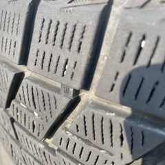 195/65R15　スタッドレスタイヤの画像