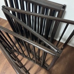 サワベビー ベビーサークル 詳細写真　ウォールナット ブラウンの画像