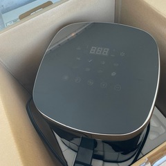ノンフライヤー 4.5L タッチパネル式 美品 箱ありの画像