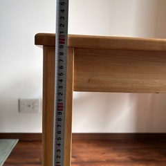 テーブル、チェアの画像