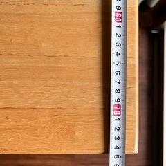 テーブル、チェアの画像