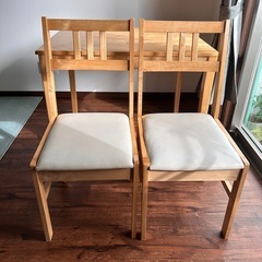 テーブル、チェアの画像