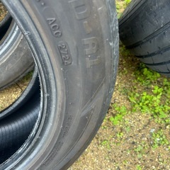 タイヤ 215/55r17の画像