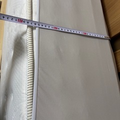 【お譲り先決定】ダブルベッド+マットレスの画像