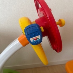 アンパンマン　パトカー　車の画像