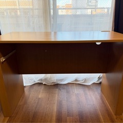 デスク:今日引渡しの画像