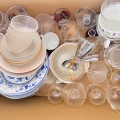 食器 大量 ティーカップ 皿 コップ グラス 湯のみ マグカッブの画像