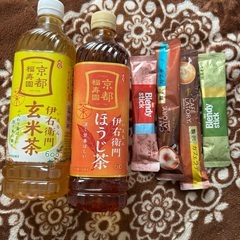 ビールとお茶の画像