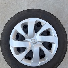 トヨタ　シエンタ　タイヤホイール　　スタッドレス　
の画像