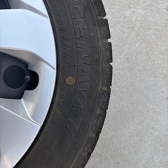 トヨタ　シエンタ　タイヤホイール　　スタッドレス　
の画像