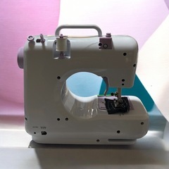 ミシン コンパクト 正/逆縫いモード 2way給電 日常手作り縫製 日本語説明書の画像