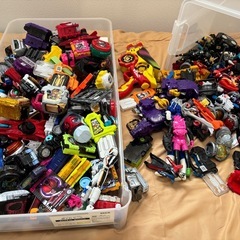 【正月まとめ売り】宝の山をお子様へのサプライズに！仮面ライダー戦隊系　の画像