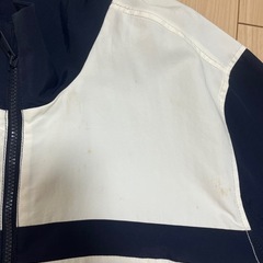 トミーヒルフィガー　の画像