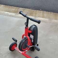 折りたたみ三輪車の画像