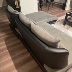 カウチソファ
の画像