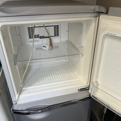 一人暮らし用冷蔵庫の画像
