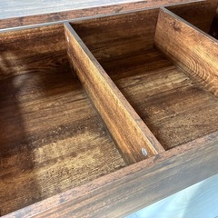 リビングテーブル　昇降可能で収納付の画像