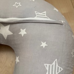 授乳クッション中古の画像