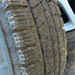 ブリジストンスタッドレスの画像