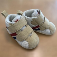 asics スニーカー　すくすく　ベージュ　11.5cmの画像