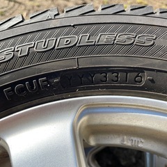 軽自動車用　スタッドレスタイヤ
の画像