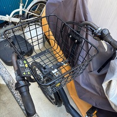 アシスト自転車 バッテリー15.4Ah 充電器付きの画像