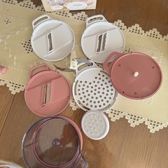 レリップ　滑り止め付きでラクラク操作みじん切り&野菜調理器の画像