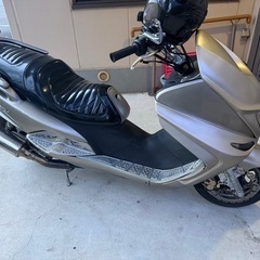 マジェスティ125 カスタムの画像