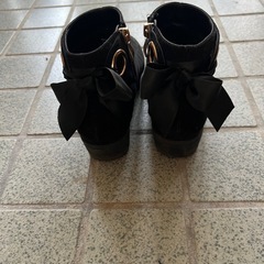 子供ブーツ 22cmの画像