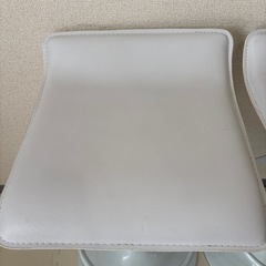 バーチェア、カウンターチェア2脚
の画像