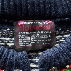 Norwool ノルディック柄ウールセーター Lシルバー装飾の画像
