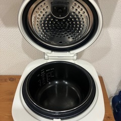 BALMUDA 炊飯器 The Gohan K08A-WHの画像