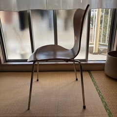 セブンチェアの画像